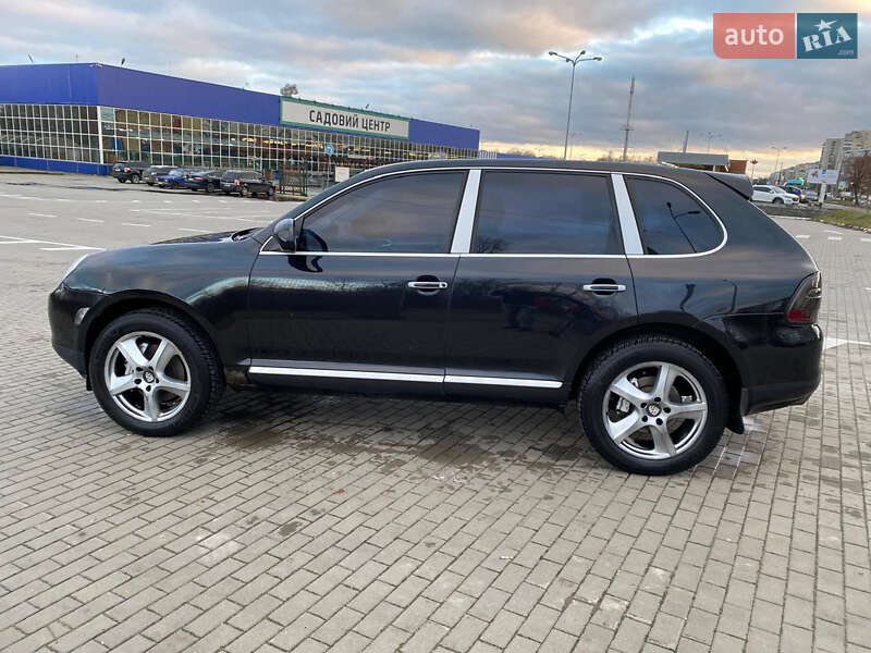 Позашляховик / Кросовер Porsche Cayenne 2005 в Сумах