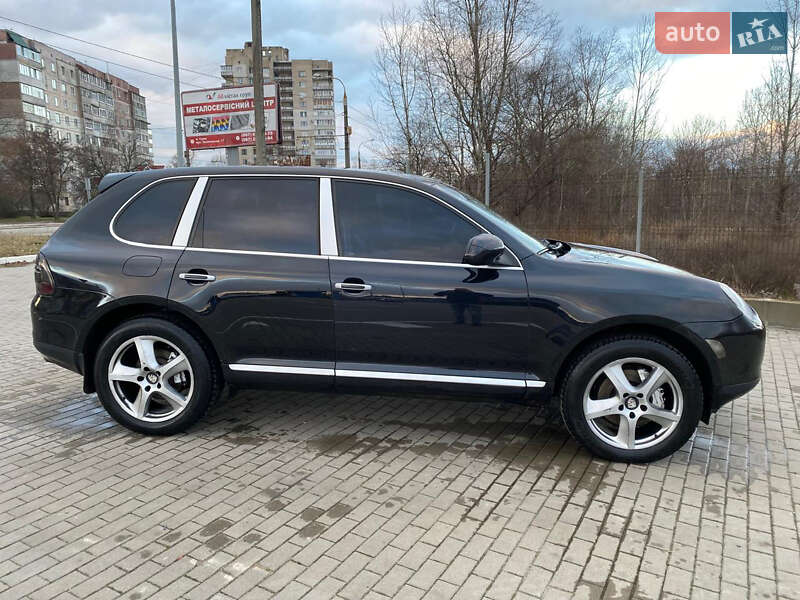 Позашляховик / Кросовер Porsche Cayenne 2005 в Сумах