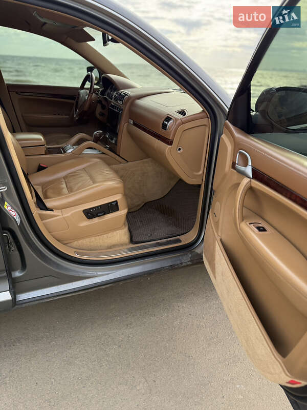 Внедорожник / Кроссовер Porsche Cayenne 2007 в Одессе