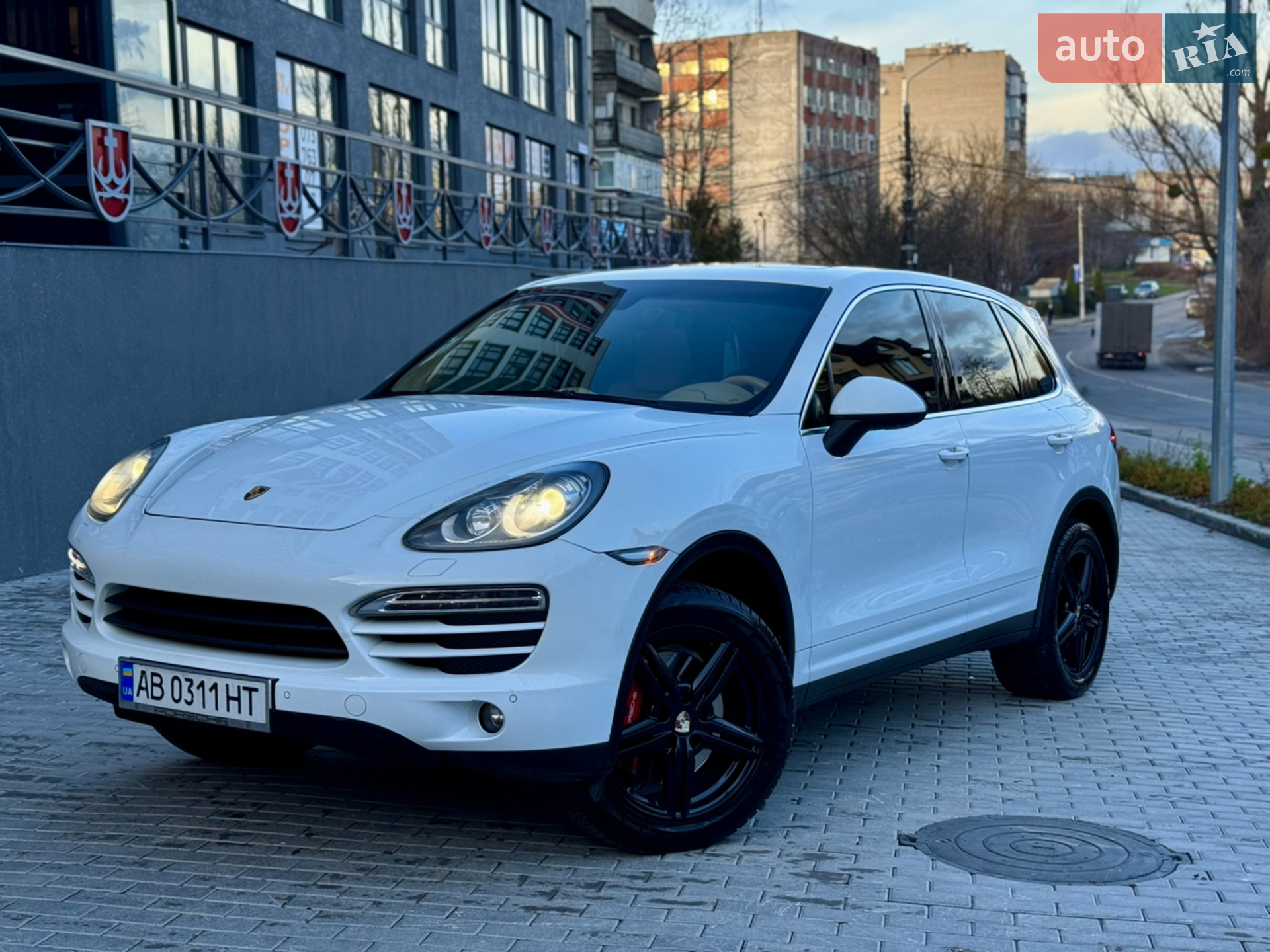 2014 Porsche Cayenne - мініатюра 5