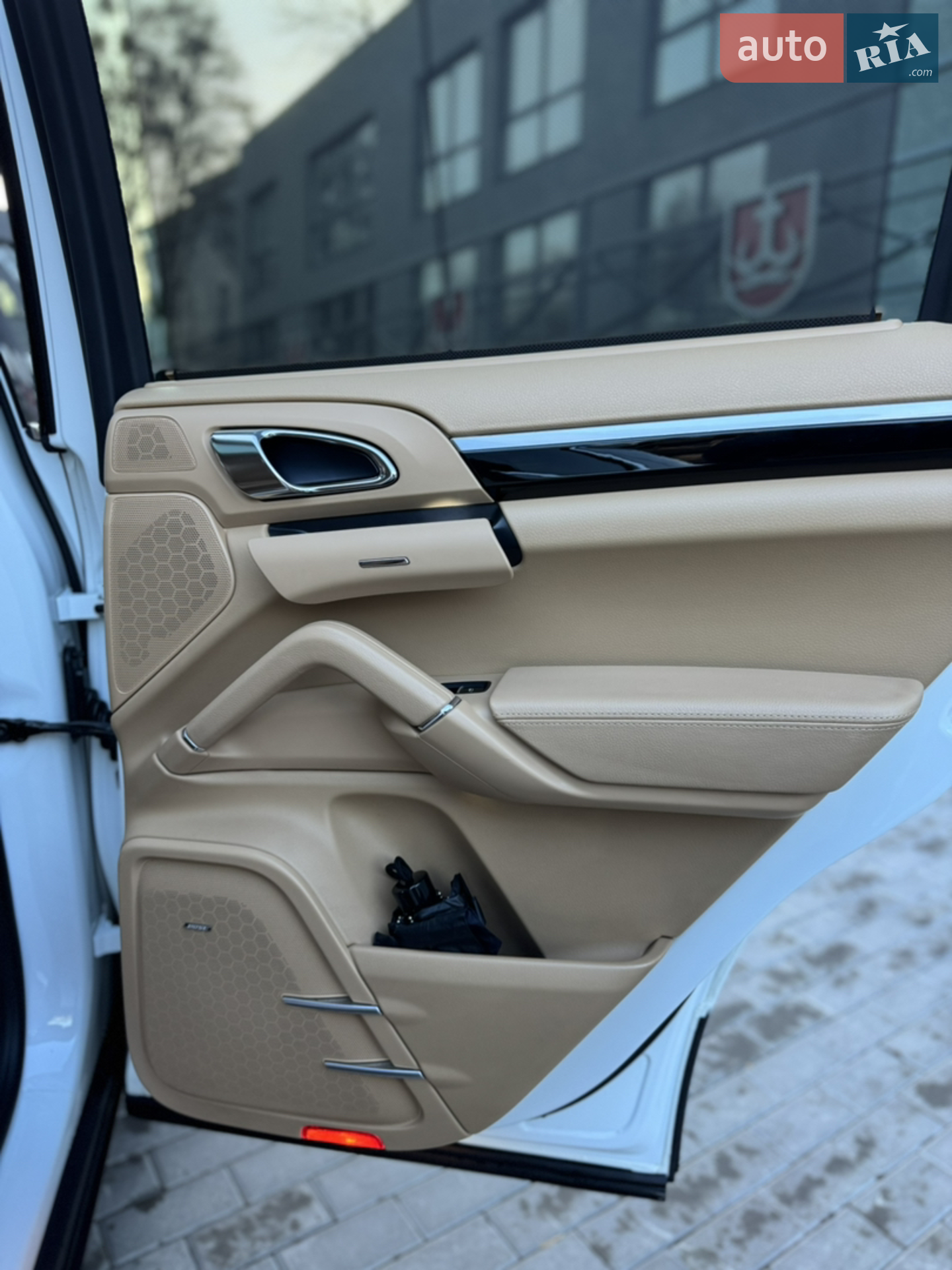 2014 Porsche Cayenne - мініатюра 19