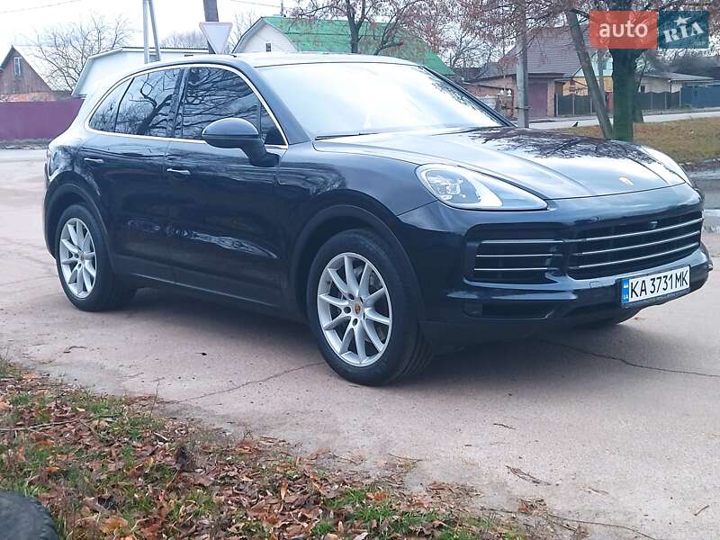 Позашляховик / Кросовер Porsche Cayenne 2018 в Чернігові