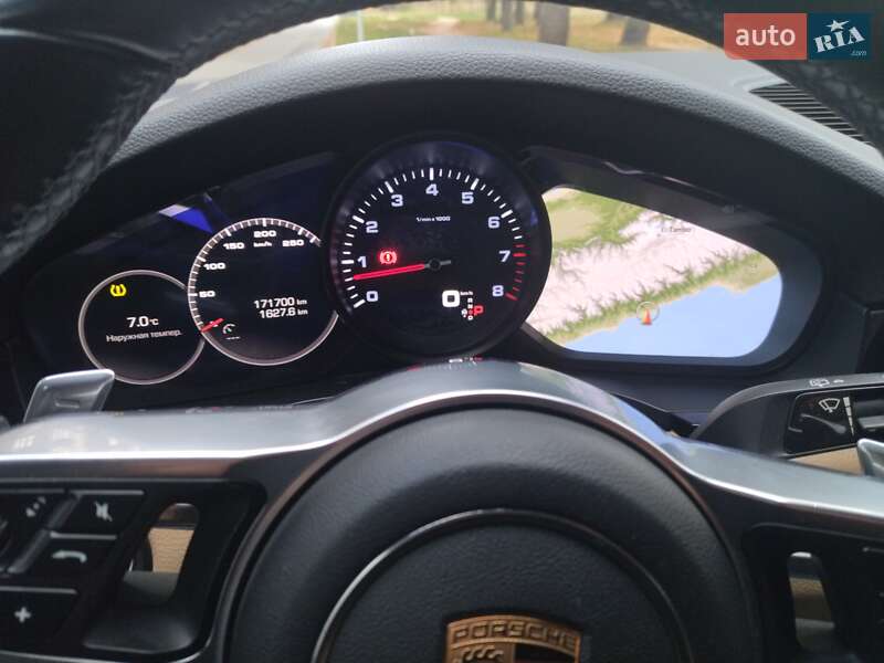 Позашляховик / Кросовер Porsche Cayenne 2018 в Чернігові