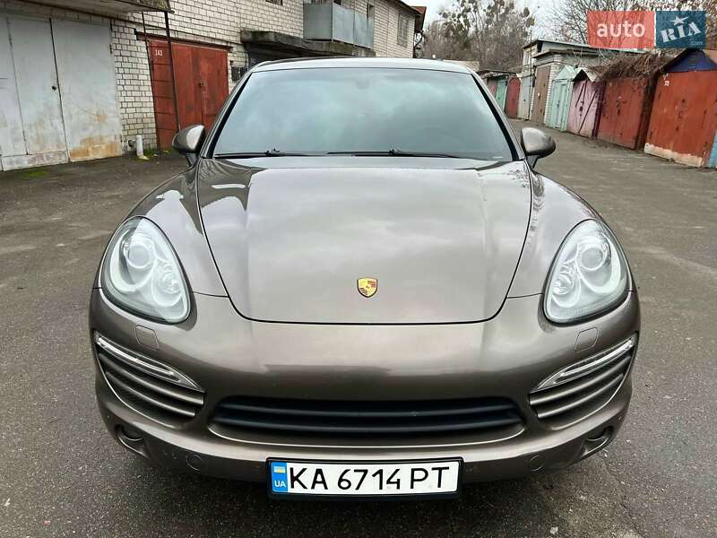 Внедорожник / Кроссовер Porsche Cayenne 2012 в Киеве фото 4 Внедорожник / Кроссовер Porsche Cayenne 2012 в Киеве