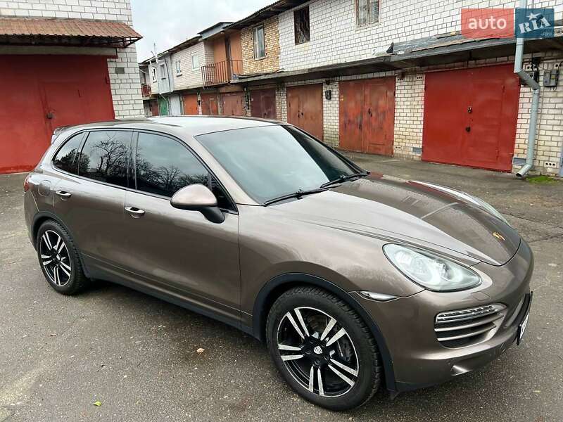 Внедорожник / Кроссовер Porsche Cayenne 2012 в Киеве фото 34 Внедорожник / Кроссовер Porsche Cayenne 2012 в Киеве
