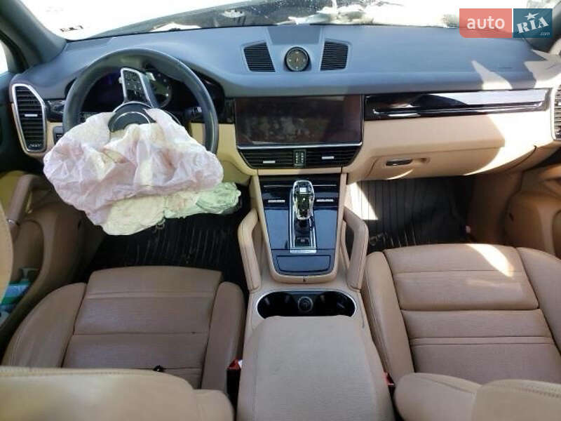 Позашляховик / Кросовер Porsche Cayenne 2021 в Вінниці