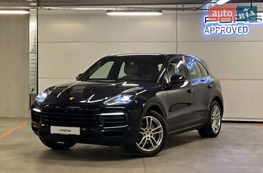 Внедорожник / Кроссовер Porsche Cayenne 2018 в Киеве