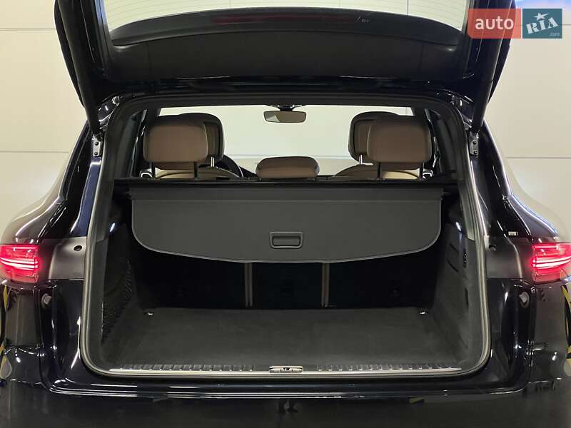 Позашляховик / Кросовер Porsche Cayenne 2018 в Києві