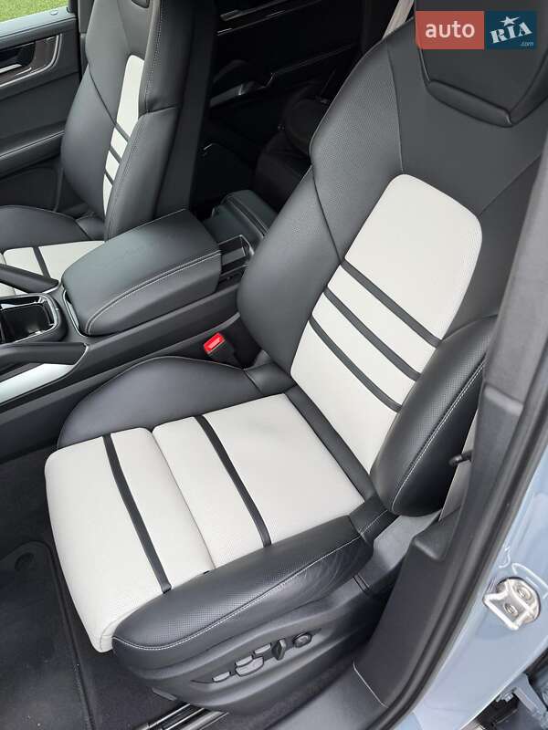 Внедорожник / Кроссовер Porsche Cayenne 2025 в Киеве фото 22 Внедорожник / Кроссовер Porsche Cayenne 2025 в Киеве