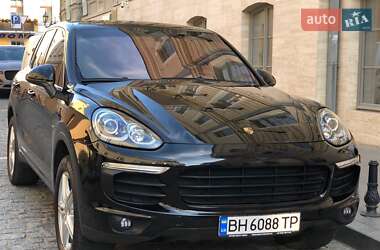Внедорожник / Кроссовер Porsche Cayenne 2015 в Одессе