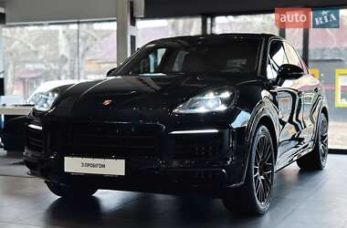 Позашляховик / Кросовер Porsche Cayenne 2021 в Одесі