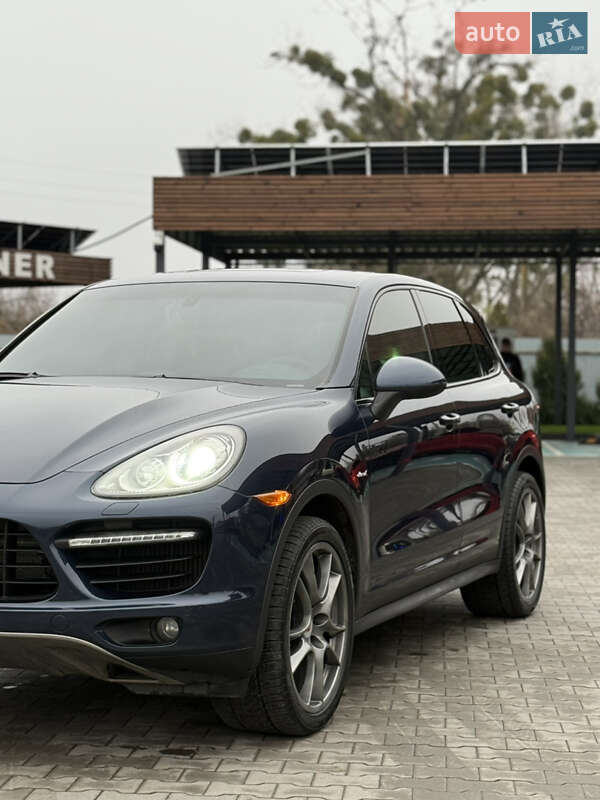 Позашляховик / Кросовер Porsche Cayenne 2012 в Вінниці