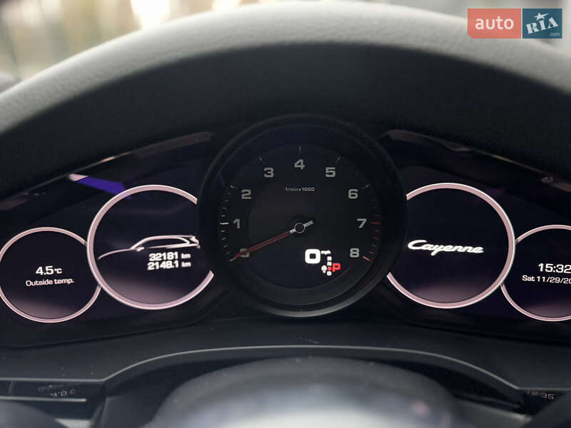 Внедорожник / Кроссовер Porsche Cayenne 2021 в Ивано-Франковске