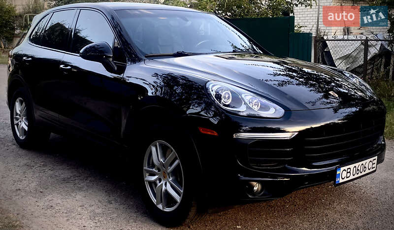 Внедорожник / Кроссовер Porsche Cayenne 2016 в Киеве фото 3 Внедорожник / Кроссовер Porsche Cayenne 2016 в Киеве
