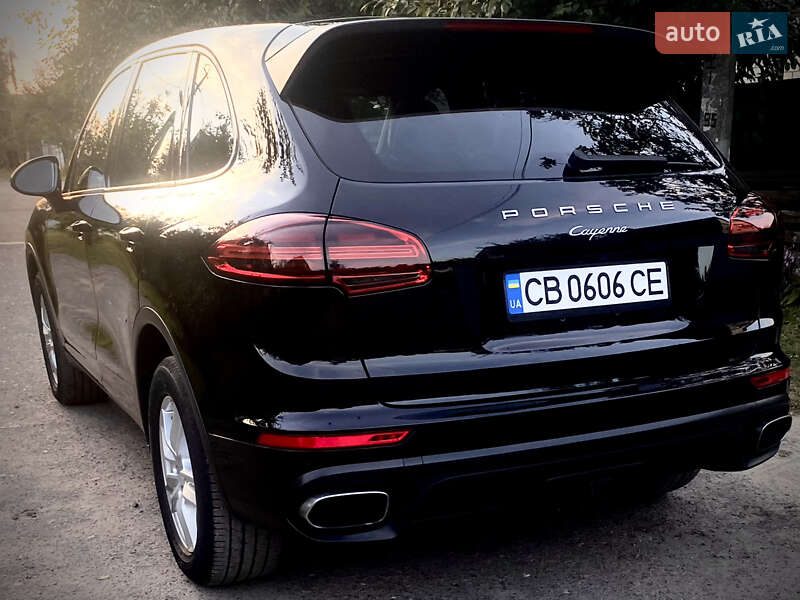 Внедорожник / Кроссовер Porsche Cayenne 2016 в Киеве фото 31 Внедорожник / Кроссовер Porsche Cayenne 2016 в Киеве