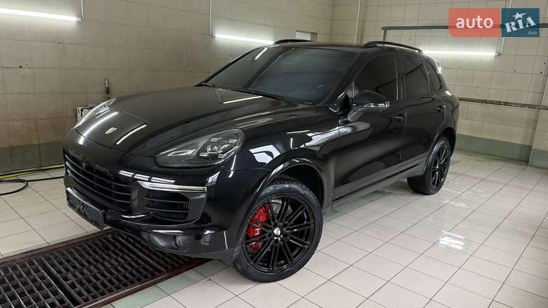 Porsche Cayenne 2017