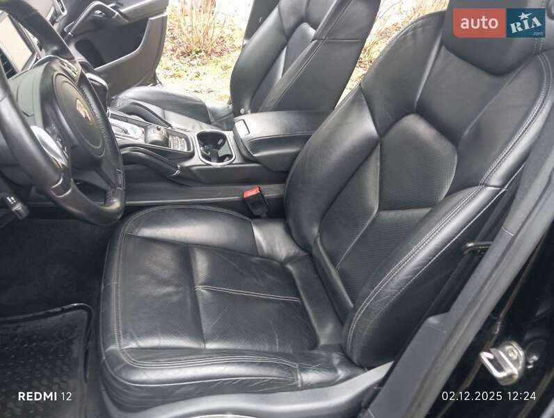 Внедорожник / Кроссовер Porsche Cayenne 2011 в Львове фото 40 Внедорожник / Кроссовер Porsche Cayenne 2011 в Львове