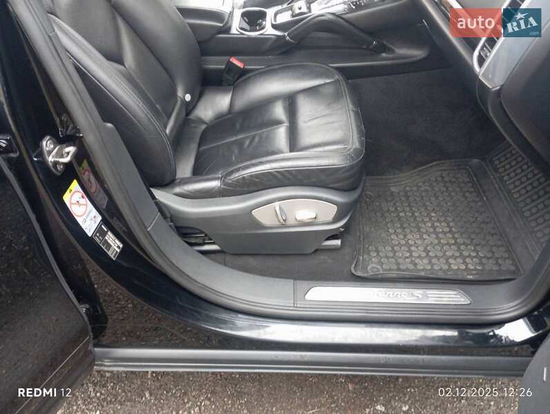 Внедорожник / Кроссовер Porsche Cayenne 2011 в Львове фото 25 Внедорожник / Кроссовер Porsche Cayenne 2011 в Львове