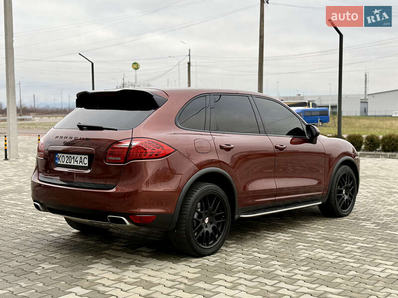 Внедорожник / Кроссовер Porsche Cayenne 2011 в Хусте фото 5 Внедорожник / Кроссовер Porsche Cayenne 2011 в Хусте