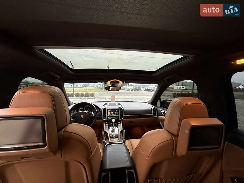 Внедорожник / Кроссовер Porsche Cayenne 2011 в Хусте фото 8 Внедорожник / Кроссовер Porsche Cayenne 2011 в Хусте