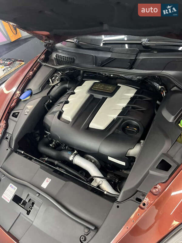 Внедорожник / Кроссовер Porsche Cayenne 2011 в Хусте фото 17 Внедорожник / Кроссовер Porsche Cayenne 2011 в Хусте