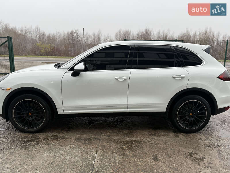 Внедорожник / Кроссовер Porsche Cayenne 2013 в Киеве фото 3 Внедорожник / Кроссовер Porsche Cayenne 2013 в Киеве