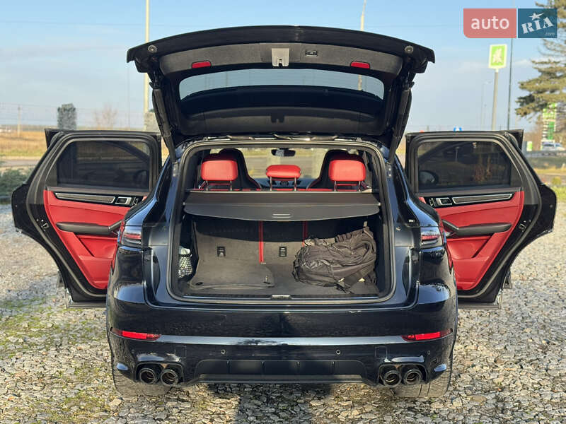 Внедорожник / Кроссовер Porsche Cayenne 2019 в Бродах фото 38 Внедорожник / Кроссовер Porsche Cayenne 2019 в Бродах