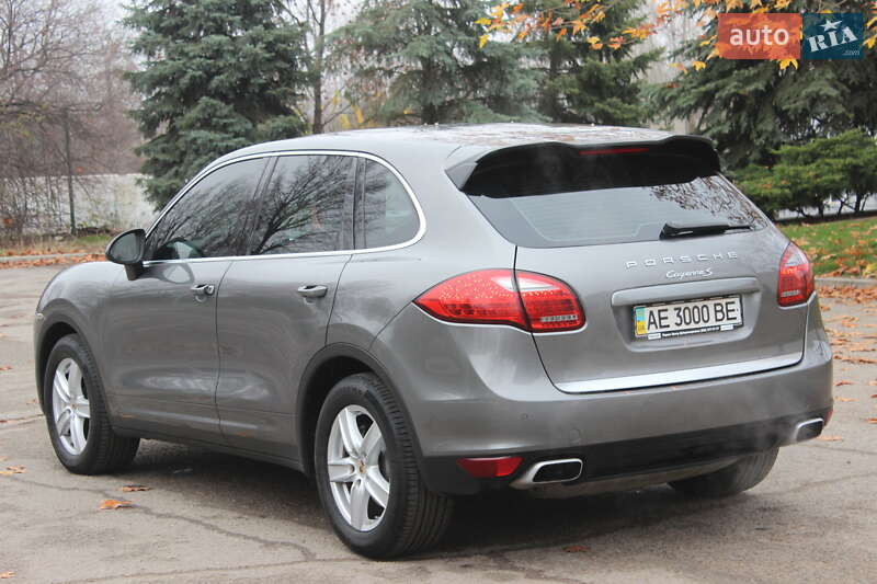 Внедорожник / Кроссовер Porsche Cayenne 2011 в Днепре фото 15 Внедорожник / Кроссовер Porsche Cayenne 2011 в Днепре