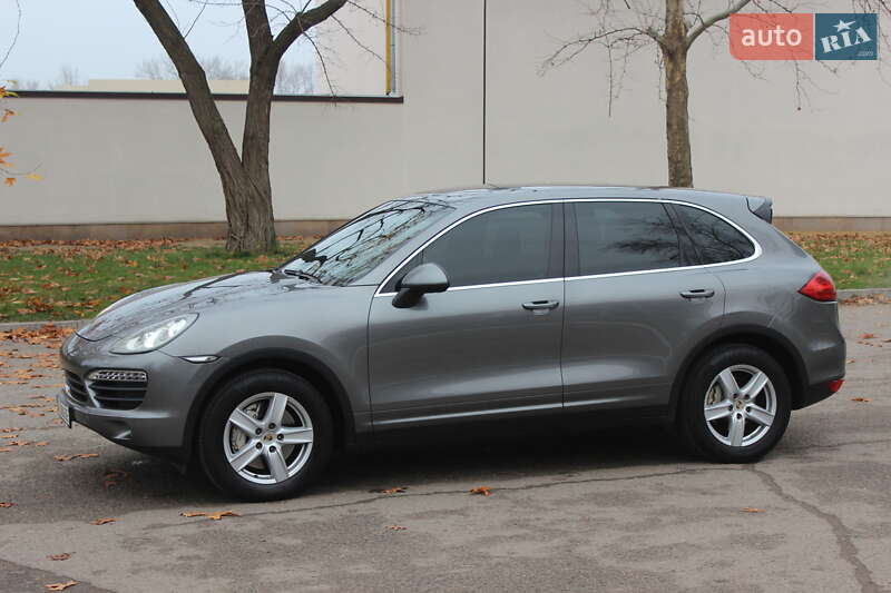 Внедорожник / Кроссовер Porsche Cayenne 2011 в Днепре фото 17 Внедорожник / Кроссовер Porsche Cayenne 2011 в Днепре