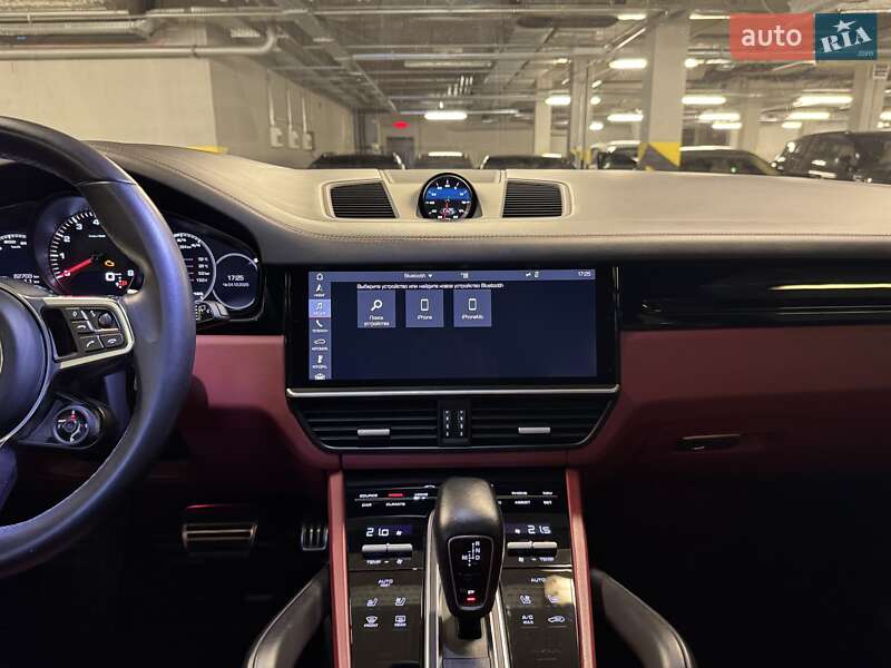 Внедорожник / Кроссовер Porsche Cayenne 2019 в Киеве
