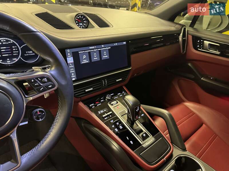 Внедорожник / Кроссовер Porsche Cayenne 2019 в Киеве