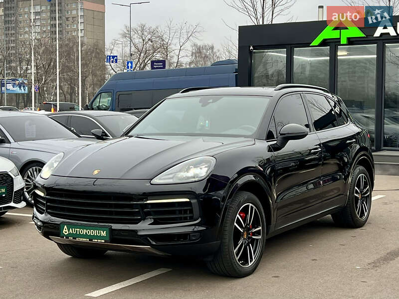 Внедорожник / Кроссовер Porsche Cayenne 2018 в Киеве фото 7 Внедорожник / Кроссовер Porsche Cayenne 2018 в Киеве
