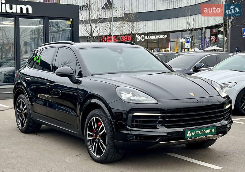 Внедорожник / Кроссовер Porsche Cayenne 2018 в Киеве фото 9 Внедорожник / Кроссовер Porsche Cayenne 2018 в Киеве