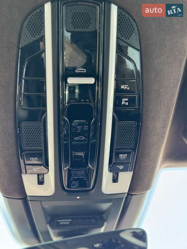 Внедорожник / Кроссовер Porsche Cayenne 2022 в Киеве фото 21 Внедорожник / Кроссовер Porsche Cayenne 2022 в Киеве