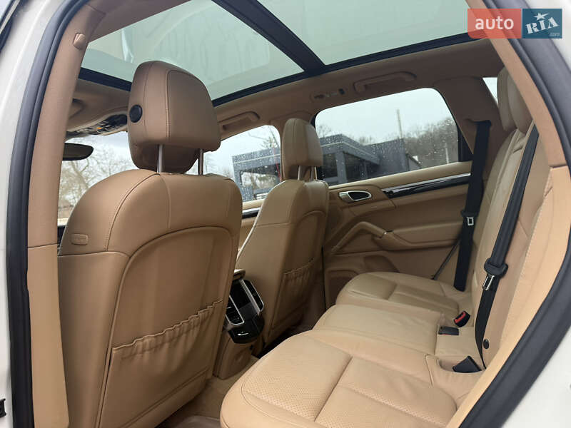 Позашляховик / Кросовер Porsche Cayenne 2011 в Трускавці фото 11 Позашляховик / Кросовер Porsche Cayenne 2011 в Трускавці