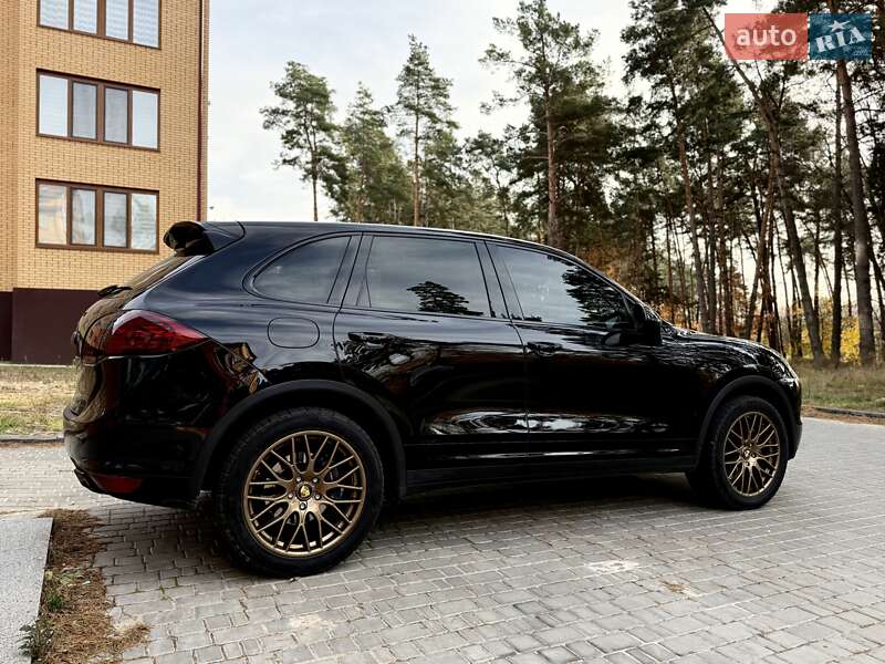 Внедорожник / Кроссовер Porsche Cayenne 2011 в Нетешине фото 5 Внедорожник / Кроссовер Porsche Cayenne 2011 в Нетешине