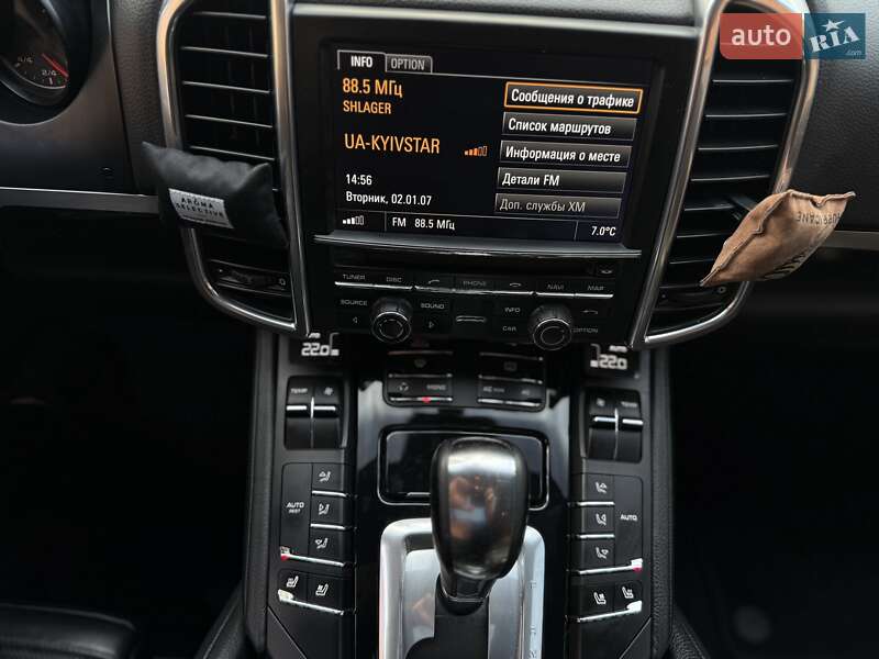 Внедорожник / Кроссовер Porsche Cayenne 2011 в Нетешине фото 41 Внедорожник / Кроссовер Porsche Cayenne 2011 в Нетешине