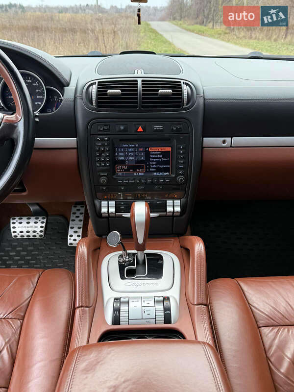 Позашляховик / Кросовер Porsche Cayenne 2008 в Києві