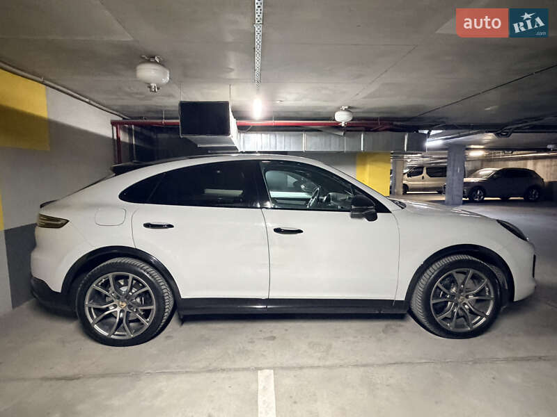 Внедорожник / Кроссовер Porsche Cayenne 2022 в Львове фото 10 Внедорожник / Кроссовер Porsche Cayenne 2022 в Львове