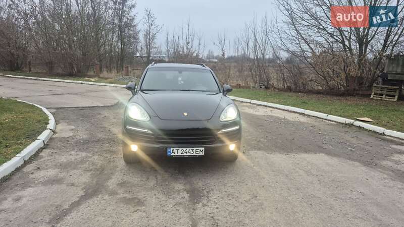 Внедорожник / Кроссовер Porsche Cayenne 2012 в Бердичеве