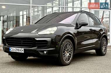 Позашляховик / Кросовер Porsche Cayenne 2017 в Запоріжжі