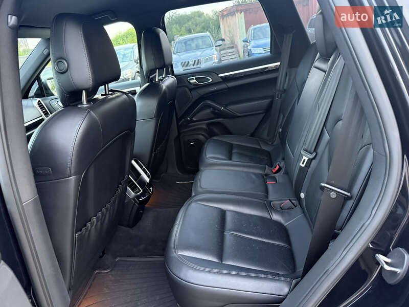 Внедорожник / Кроссовер Porsche Cayenne 2011 в Ровно фото 43 Внедорожник / Кроссовер Porsche Cayenne 2011 в Ровно