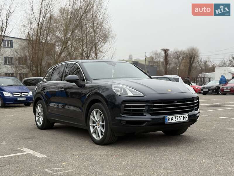 Внедорожник / Кроссовер Porsche Cayenne 2018 в Киеве фото 10 Внедорожник / Кроссовер Porsche Cayenne 2018 в Киеве