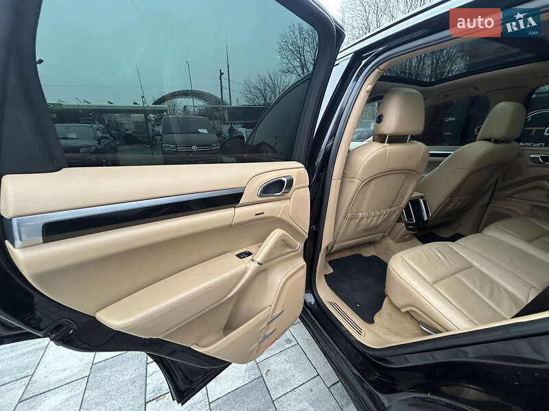 Внедорожник / Кроссовер Porsche Cayenne 2010 в Виннице фото 24 Внедорожник / Кроссовер Porsche Cayenne 2010 в Виннице