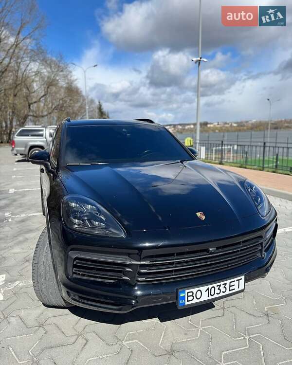 Внедорожник / Кроссовер Porsche Cayenne 2018 в Львове фото 7 Внедорожник / Кроссовер Porsche Cayenne 2018 в Львове