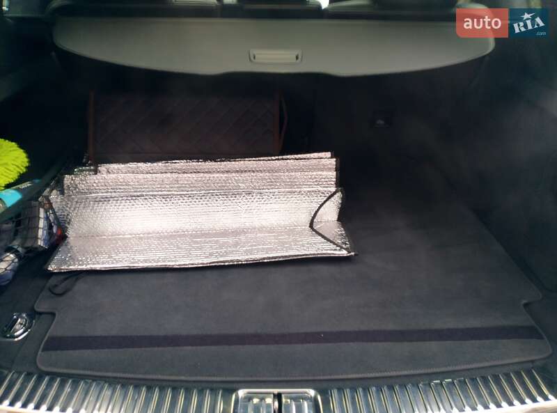 Внедорожник / Кроссовер Porsche Cayenne 2014 в Киеве