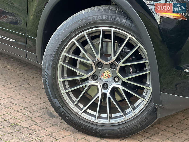 Внедорожник / Кроссовер Porsche Cayenne 2015 в Киеве фото 10 Внедорожник / Кроссовер Porsche Cayenne 2015 в Киеве