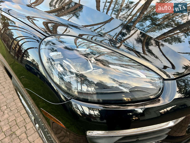 Внедорожник / Кроссовер Porsche Cayenne 2015 в Киеве фото 23 Внедорожник / Кроссовер Porsche Cayenne 2015 в Киеве