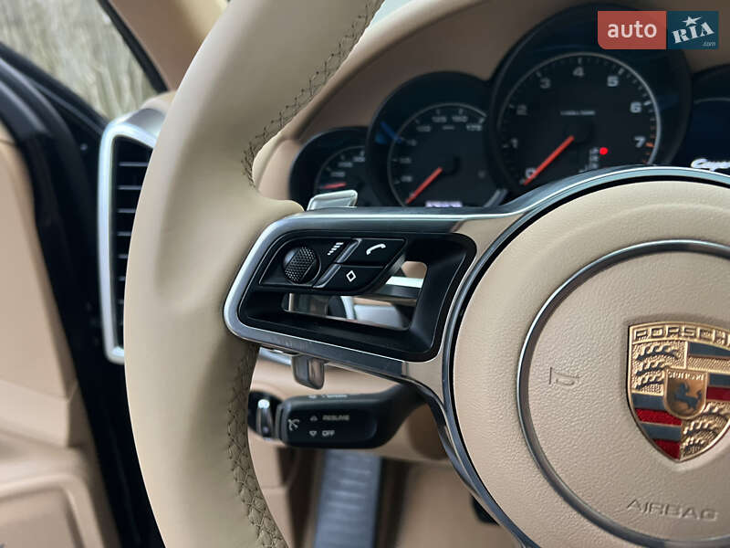 Внедорожник / Кроссовер Porsche Cayenne 2015 в Киеве фото 150 Внедорожник / Кроссовер Porsche Cayenne 2015 в Киеве