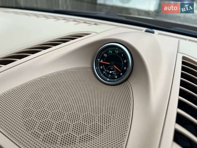 Внедорожник / Кроссовер Porsche Cayenne 2015 в Киеве фото 193 Внедорожник / Кроссовер Porsche Cayenne 2015 в Киеве